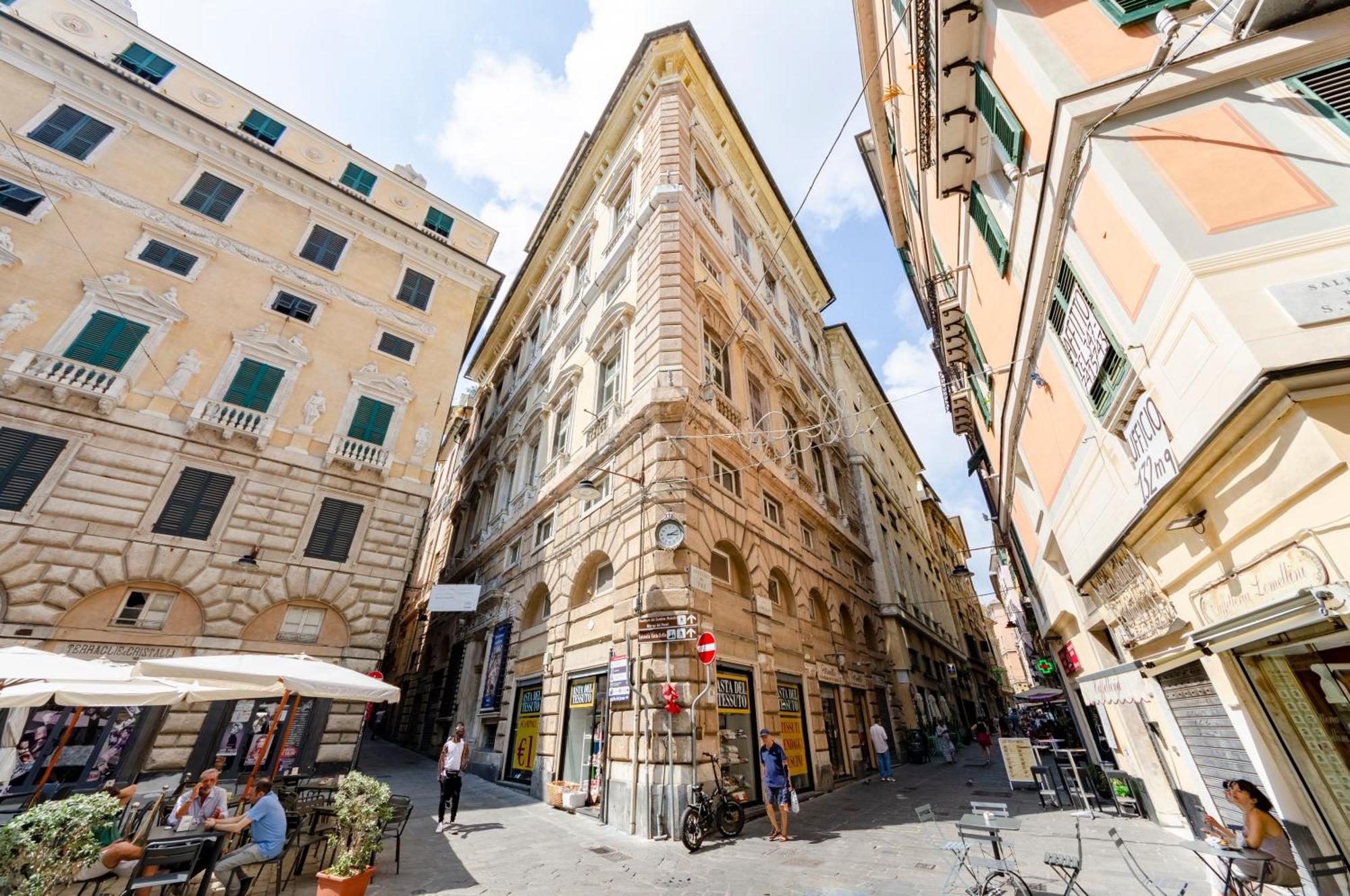 Castelli'S Apartments Campo 10 Genua Exteriör bild